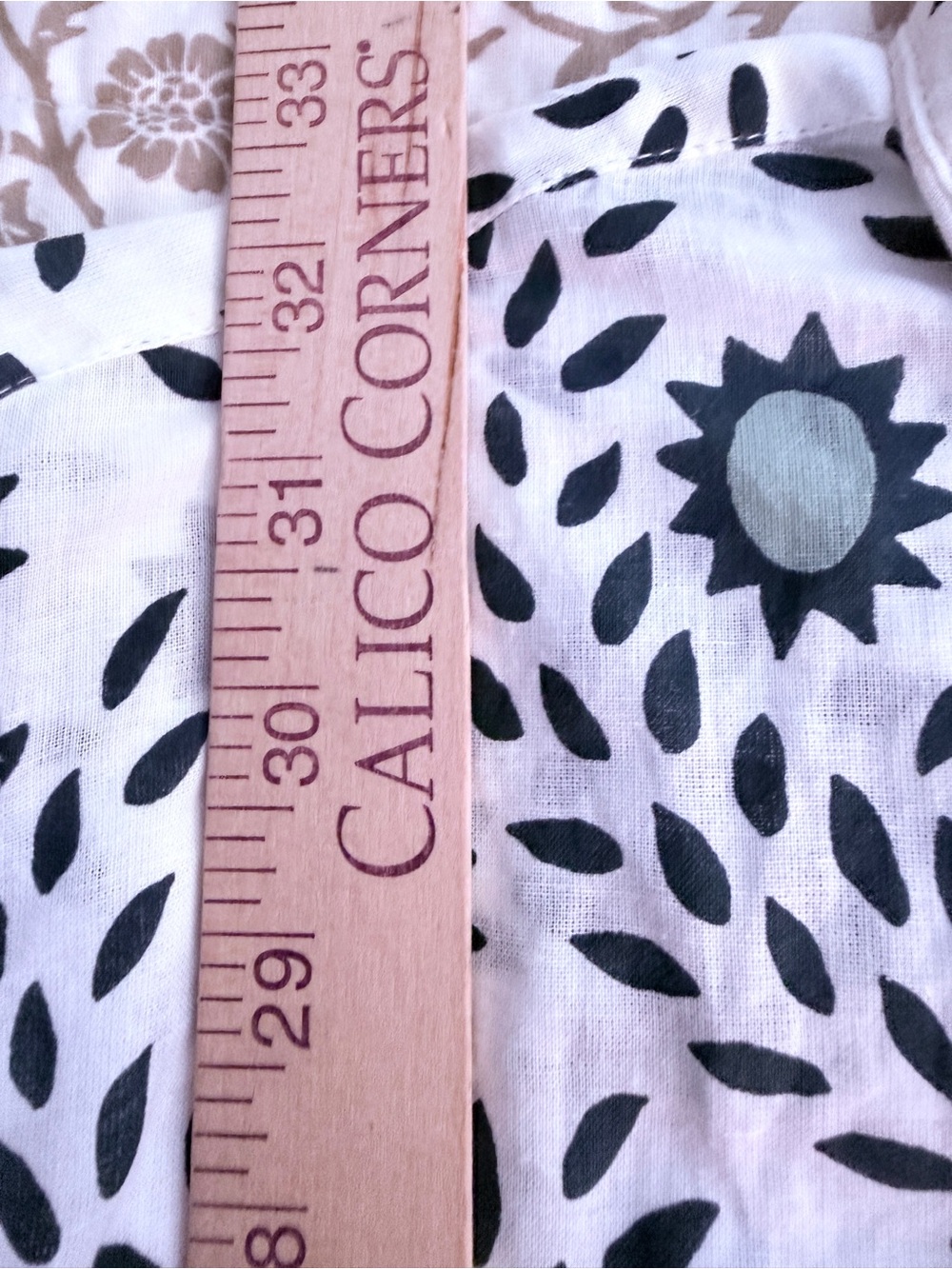 Julia Amory Husband Shirt 100% Cotton Sage White Block Print Coastal Chic NWT M - Picture 11 of 12